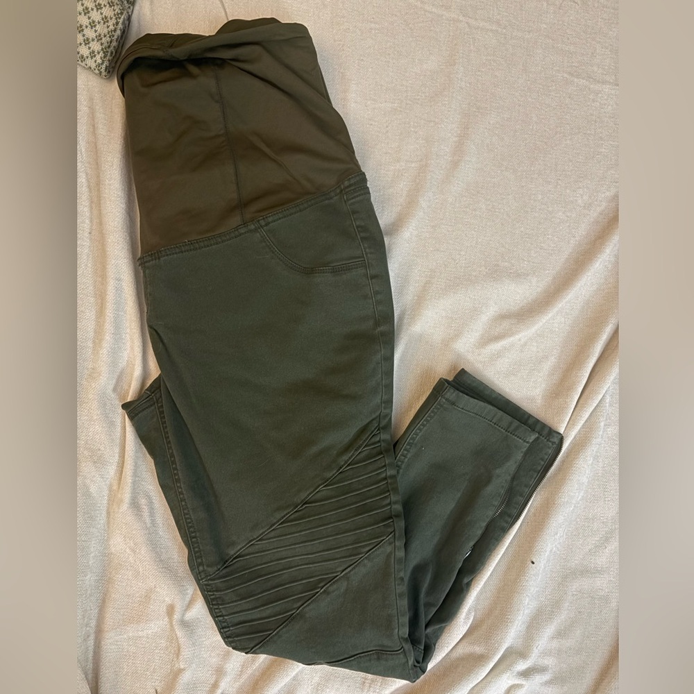 Isabell maternity olive motto skinny’s SIZE 14 see description